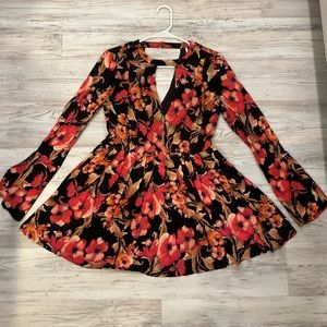 Free People floral keyhole dress EUC